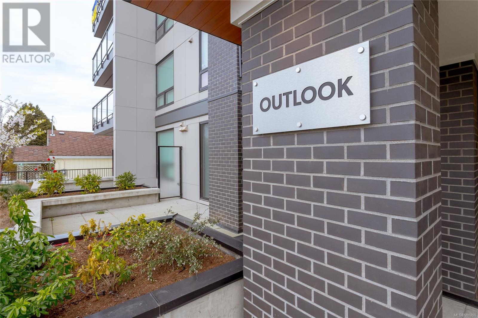 119 Haliburton St Unit 303 St, Nanaimo, BC V9R 4V9