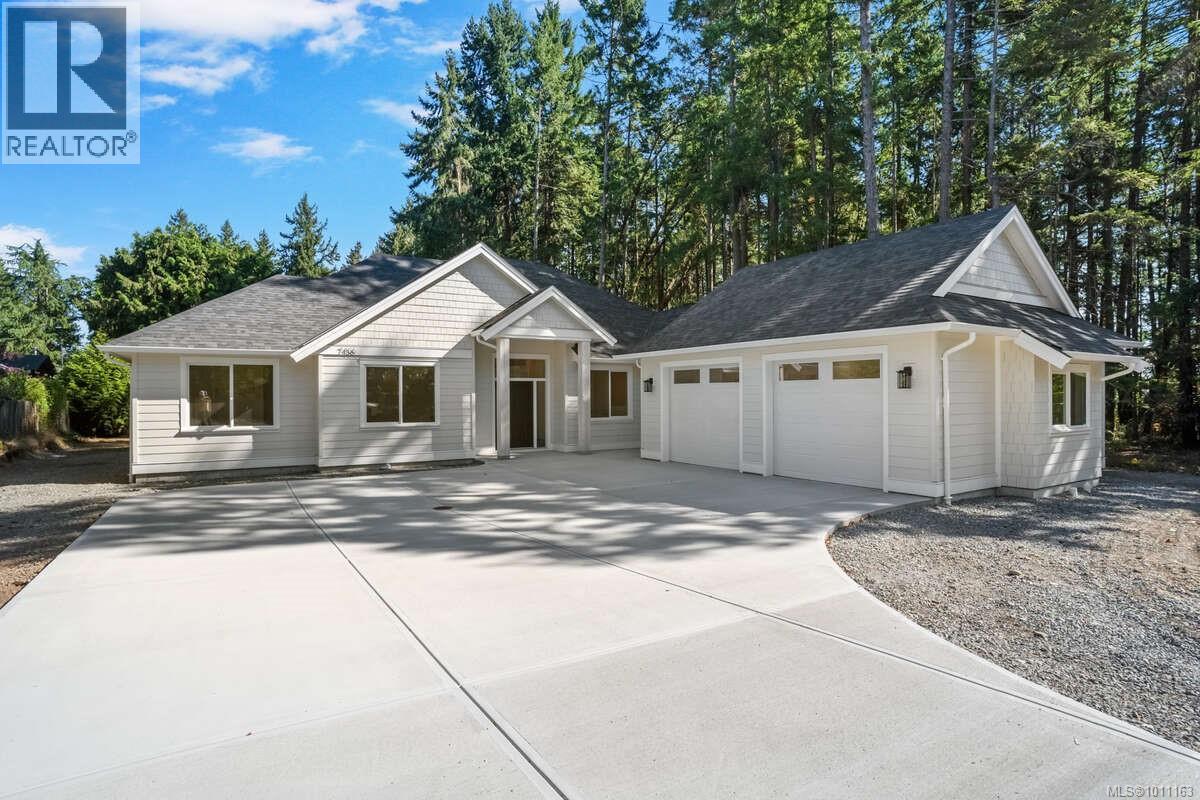 7436 Lantzville Rd, Lantzville, BC V0R 2H0
