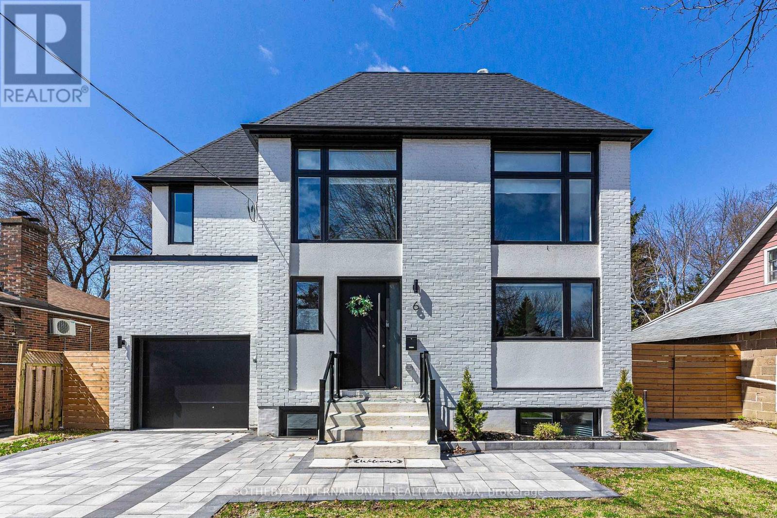 6 Twenty Fifth St, Toronto, ON M8V 3P3