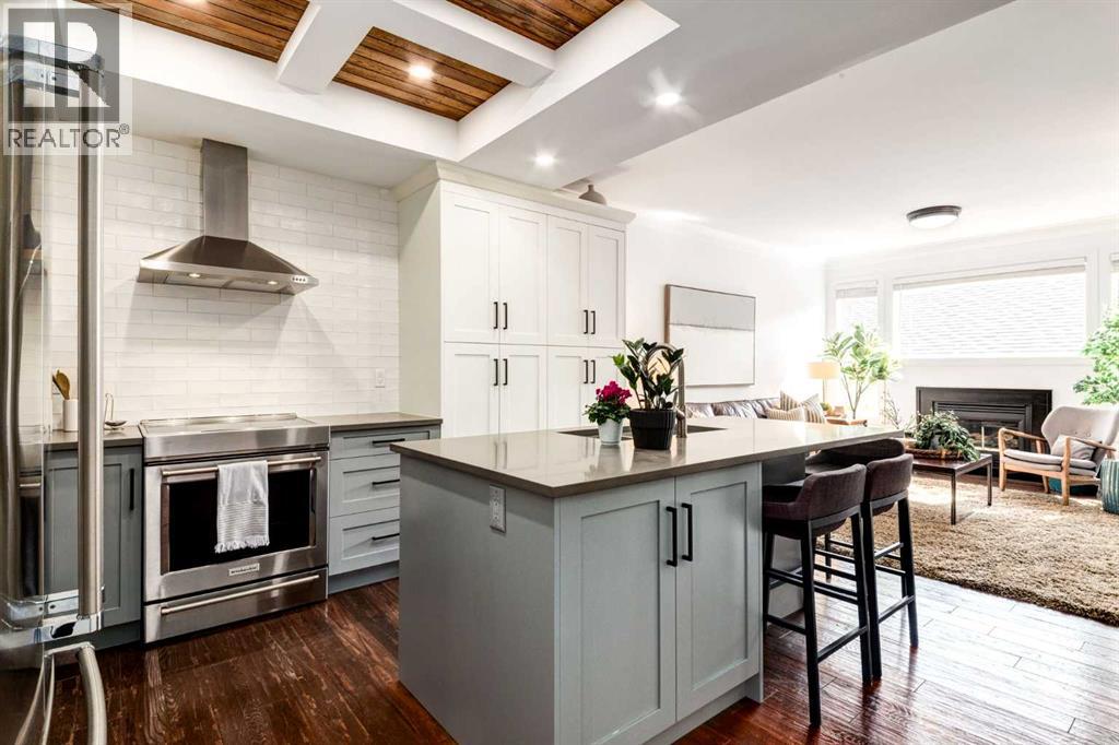 37 Prestwick Park SE, Calgary, AB T2X 3V3