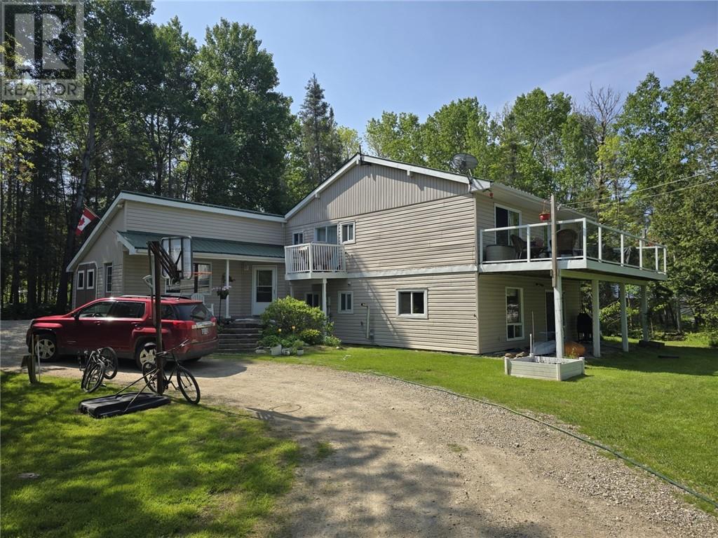 39 Grandor Rd, Billings, ON P0P 1J0