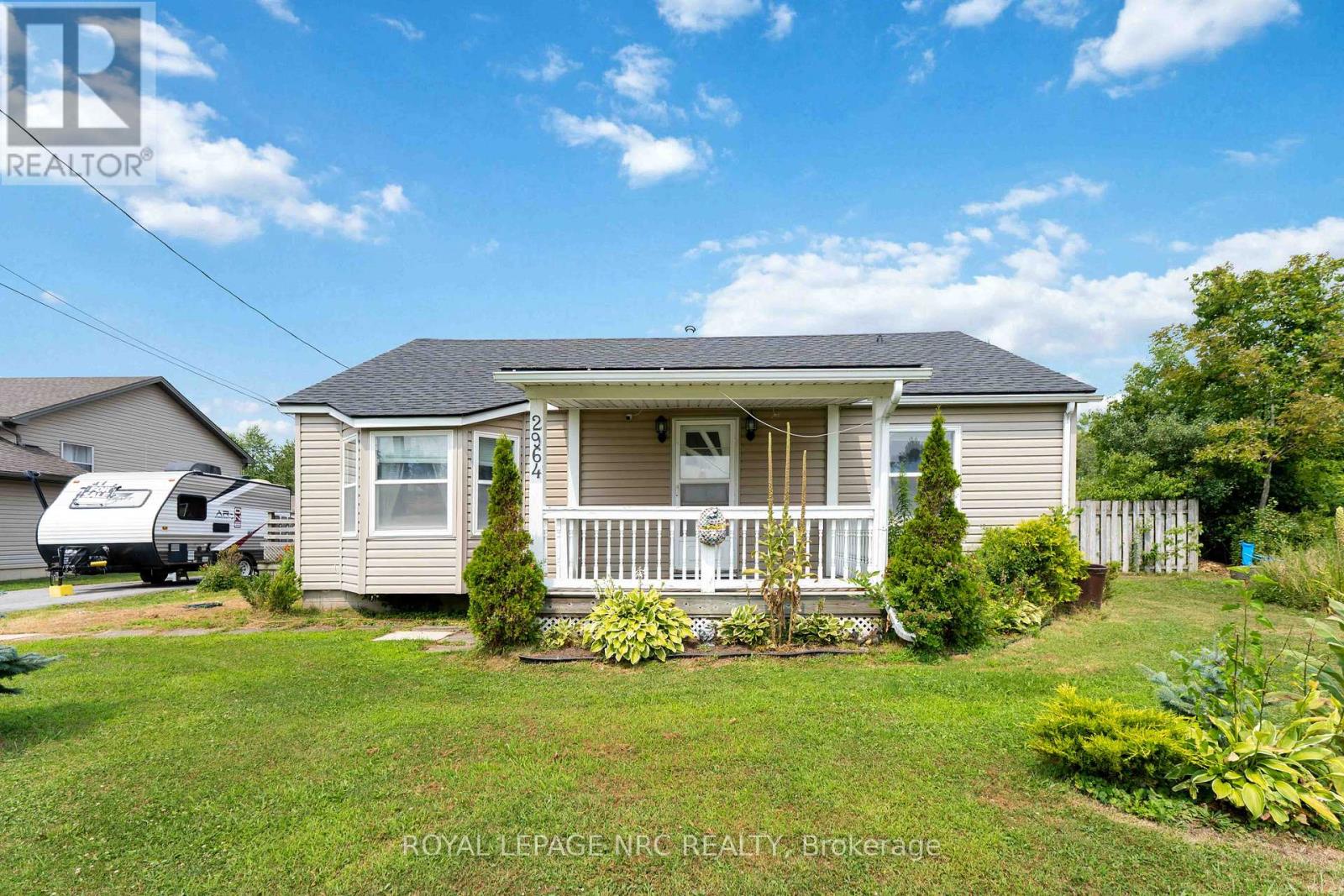 2964 Hyman Ave, Fort Erie, ON L0S 1N0