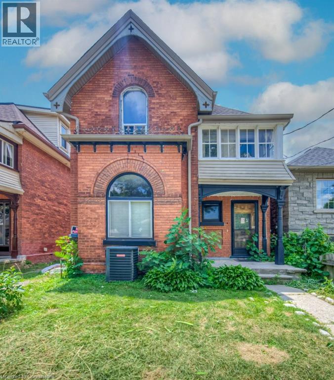 13 Sarah St, Brantford, ON N3S 2Z5
