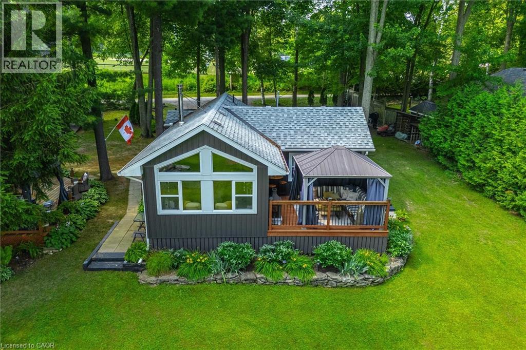 516 Fifth St N, Centre Wellington, ON N0B 1J0