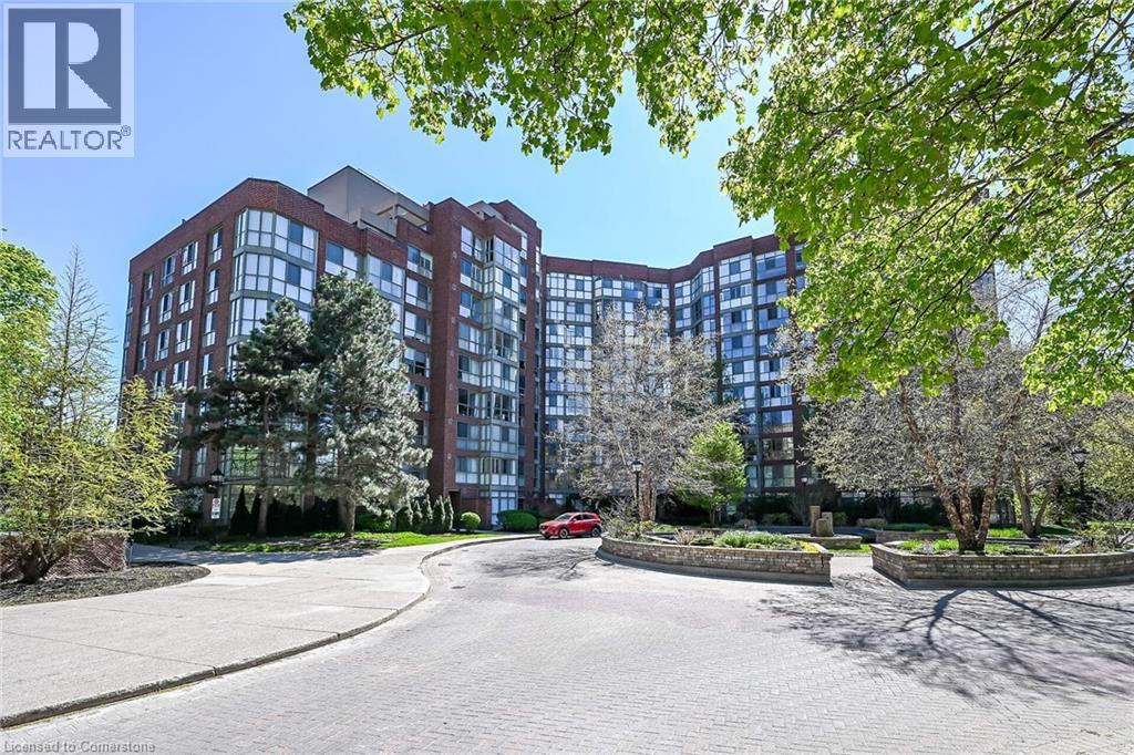 22 Southport Street Unit 224, Toronto, ON M6S 4Y9