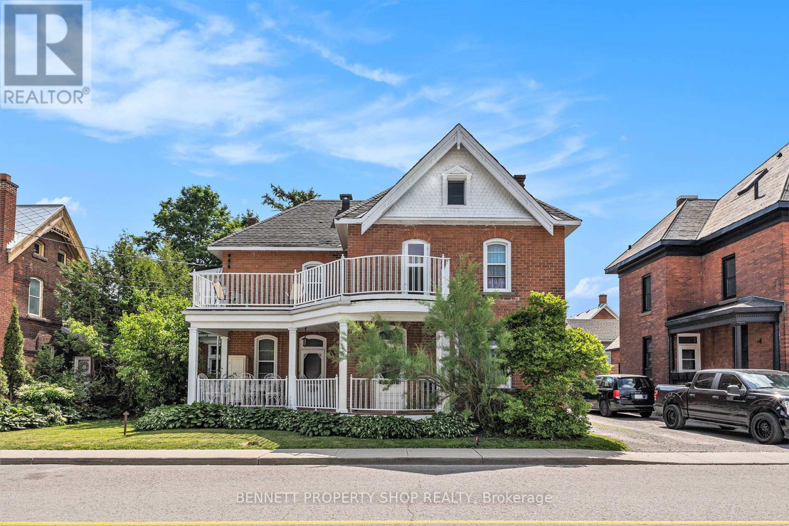 10 Rochester St, Carleton Place, ON K7C 2R1