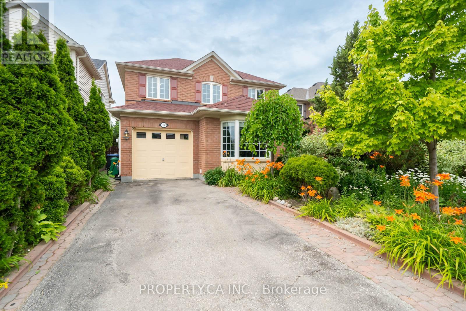 16 Fidelity Ave, Brampton, ON L7A 2S6