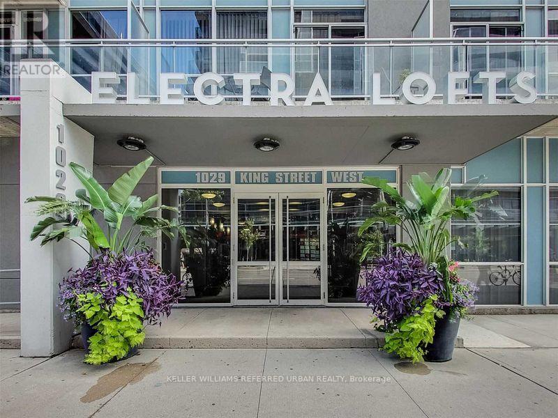 426 1029 King St W, Toronto, ON M6K 1J7