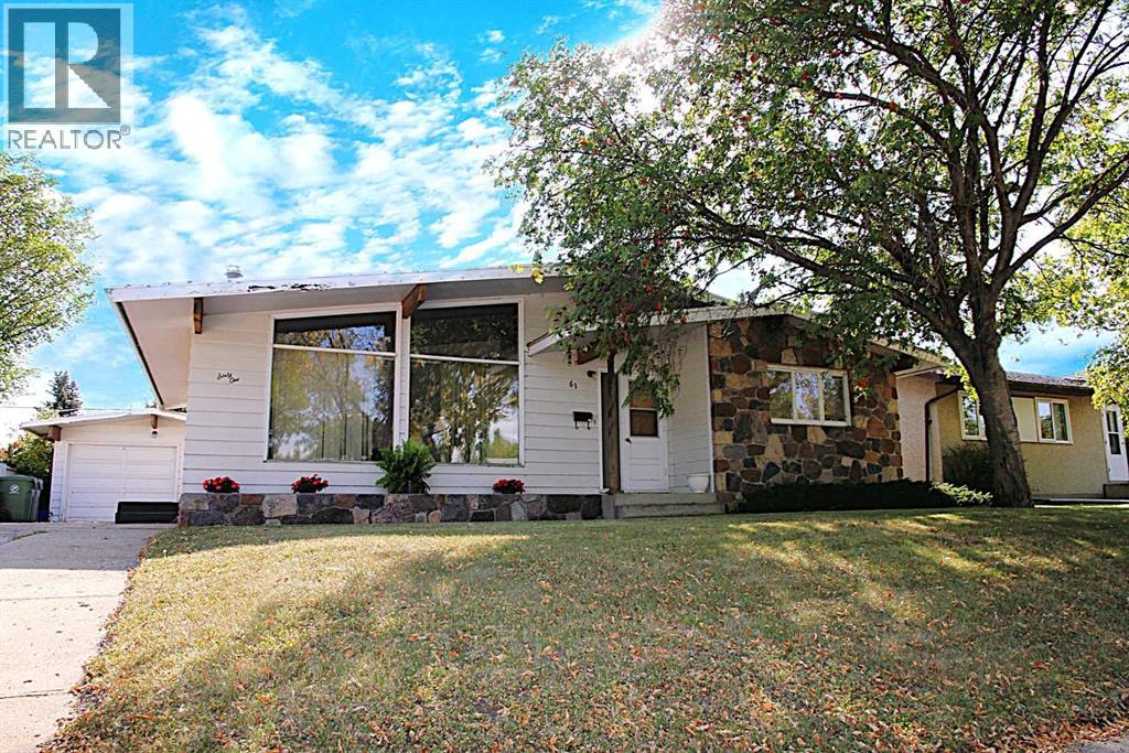 61 Alberta Cres, Lloydminster, AB T9V 0L8