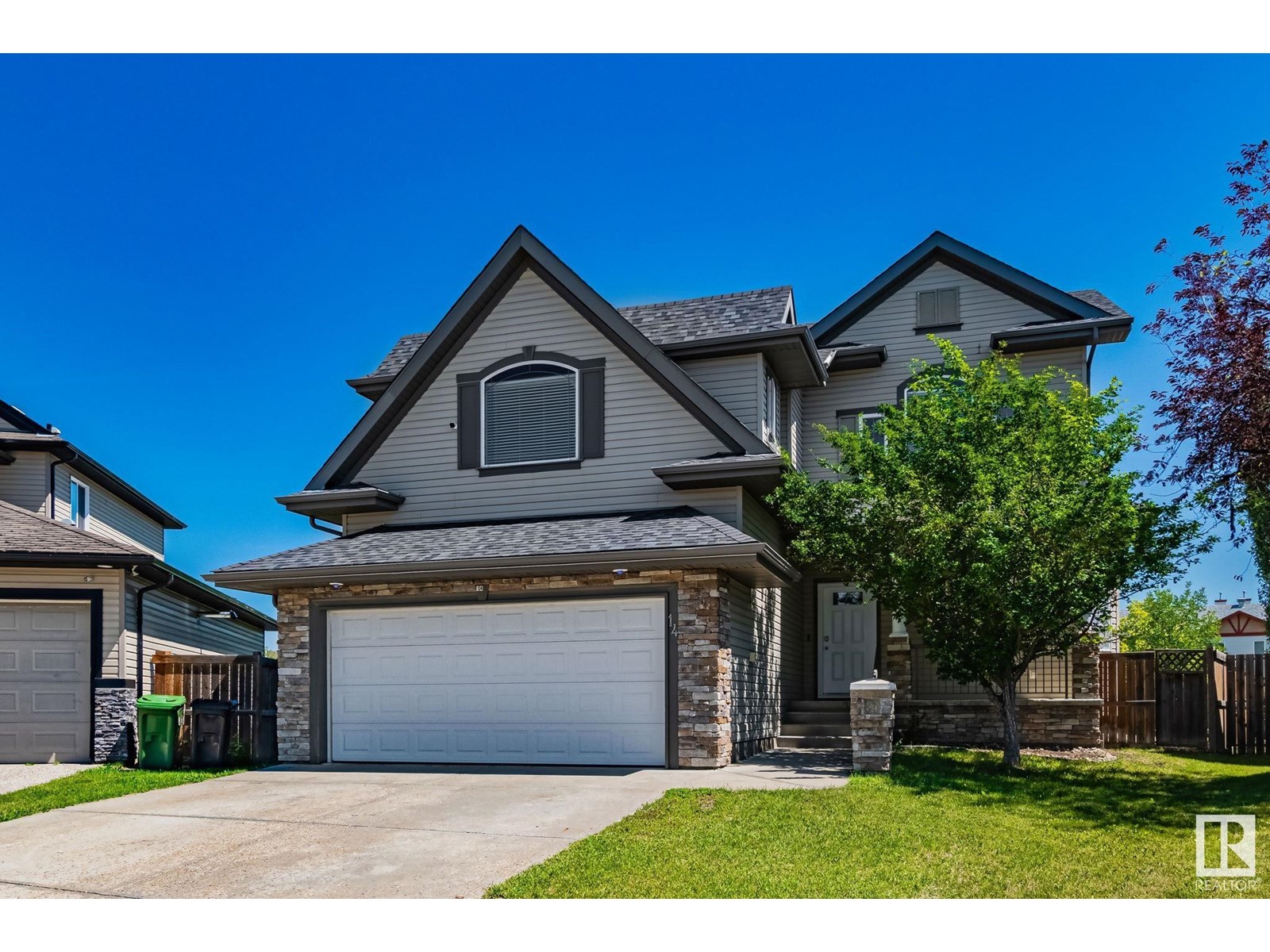 14 Wesleyan Co, Fort Saskatchewan, AB T8L 0C9