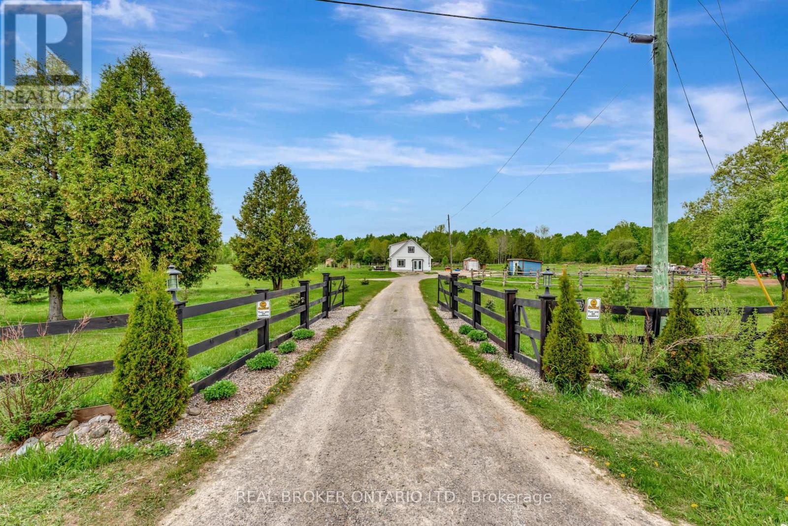 174 County 1 Rd, Elizabethtown-kitley, ON K0E 1Y0