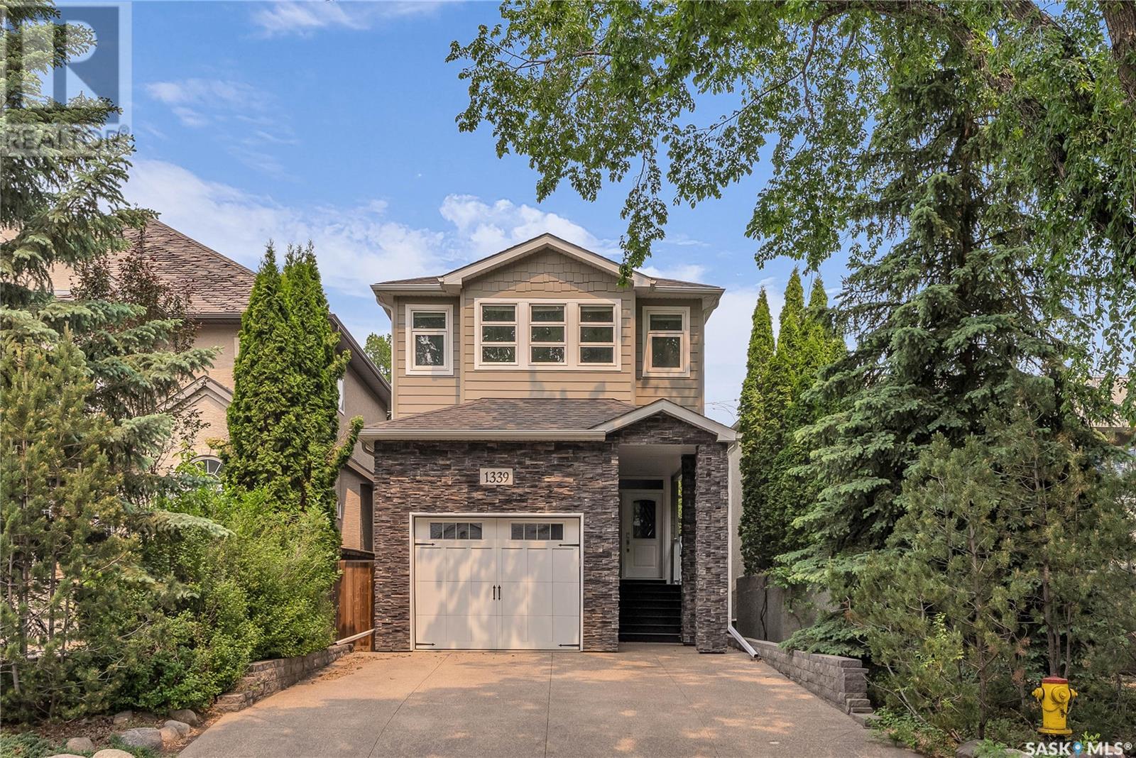 1339 Osler St, Saskatoon, SK S7N 0V1