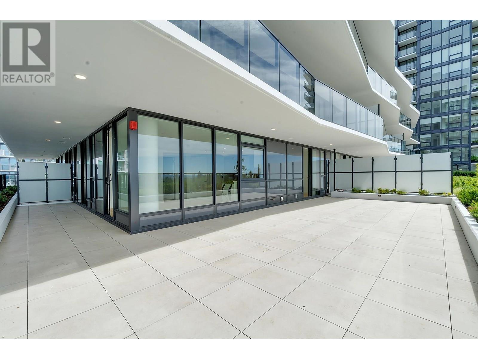 135 E 13th Street Unit 408, North Vancouver, BC V7L 0J8