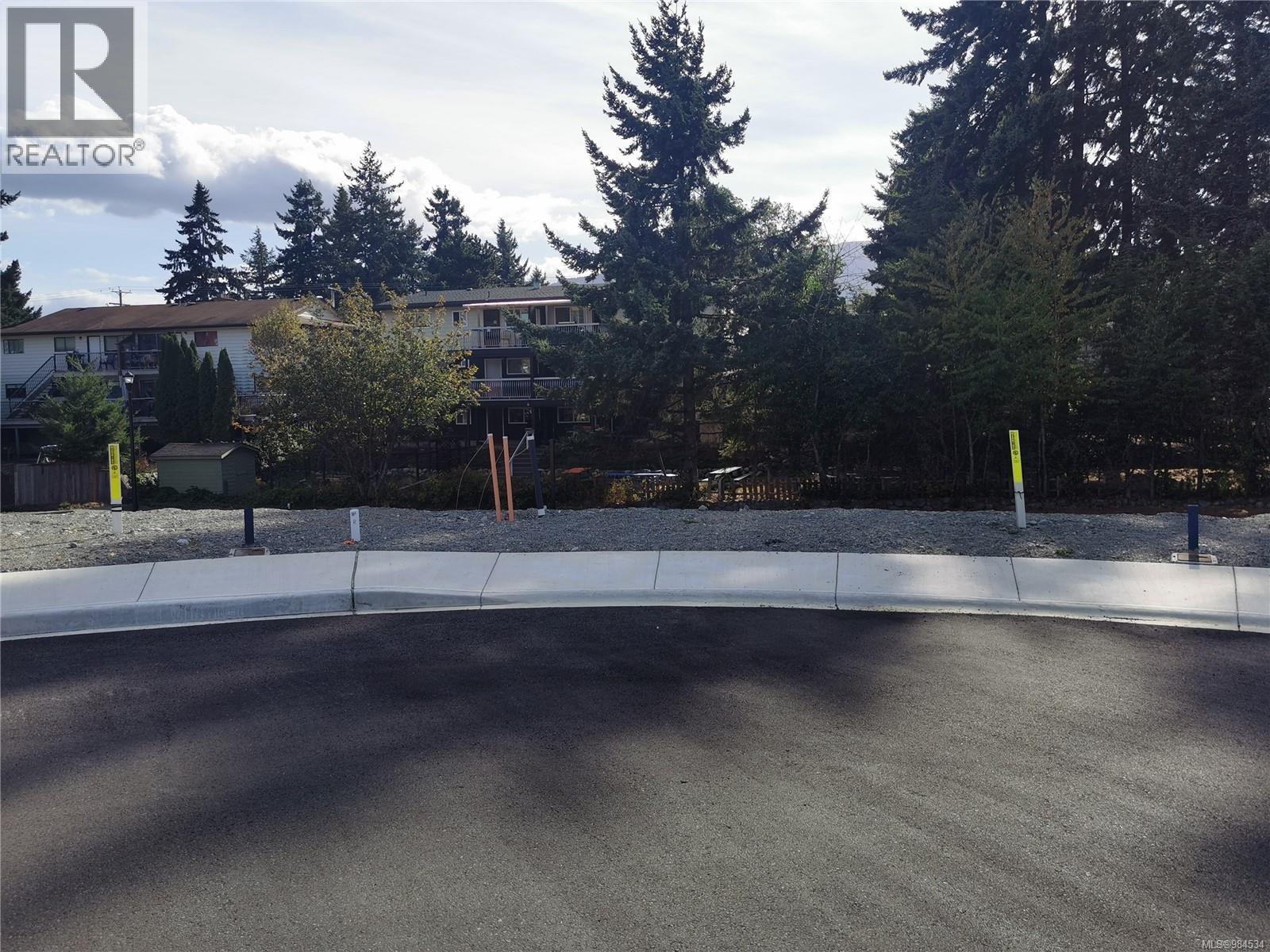 23 Leam Rd, Nanaimo, BC V9T 3N7