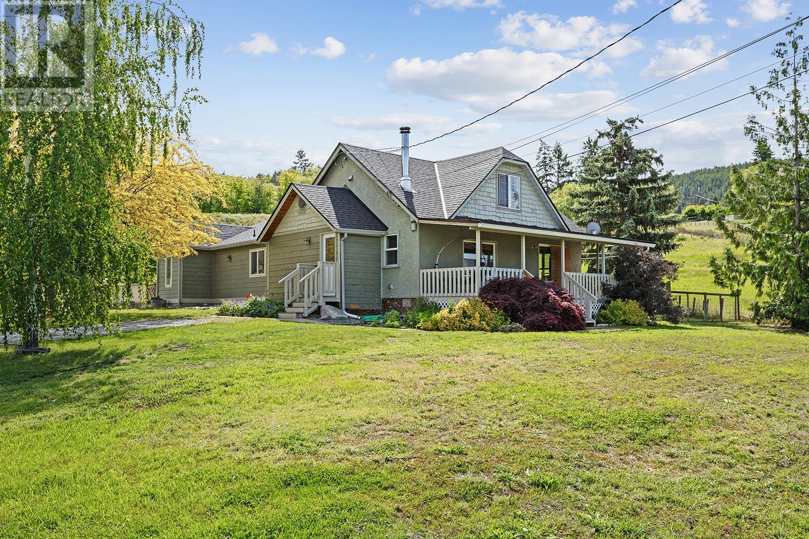 1155 Mckenzie Rd, Kelowna, BC V1P 1C3
