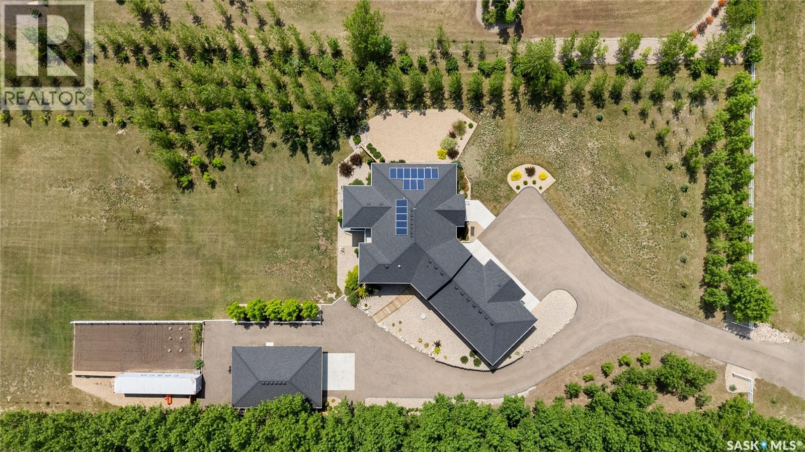 104 Rock Pointe Cres, Pilot Butte, SK S0G 3Z0