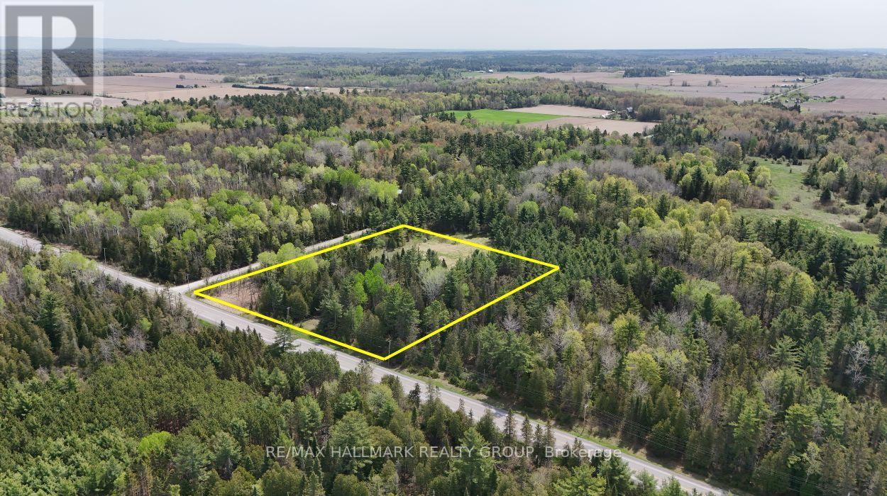 0 Homesteaders Rd, Ottawa, ON K0A 1X0