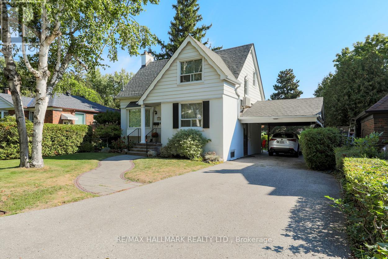 125 Chine Dr, Toronto, ON M1M 2K8