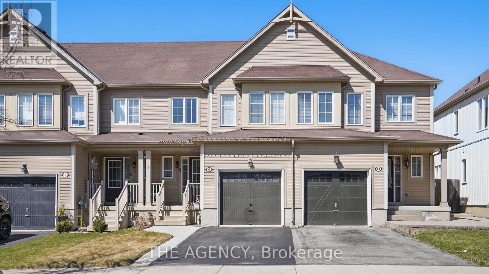 9 Lynch Cres, Hamilton, ON L0R 1C0