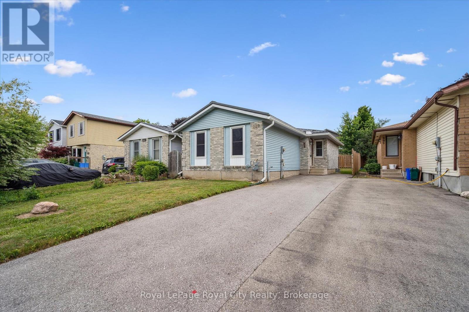 289 Strathallan St, Centre Wellington, ON N1M 3L5