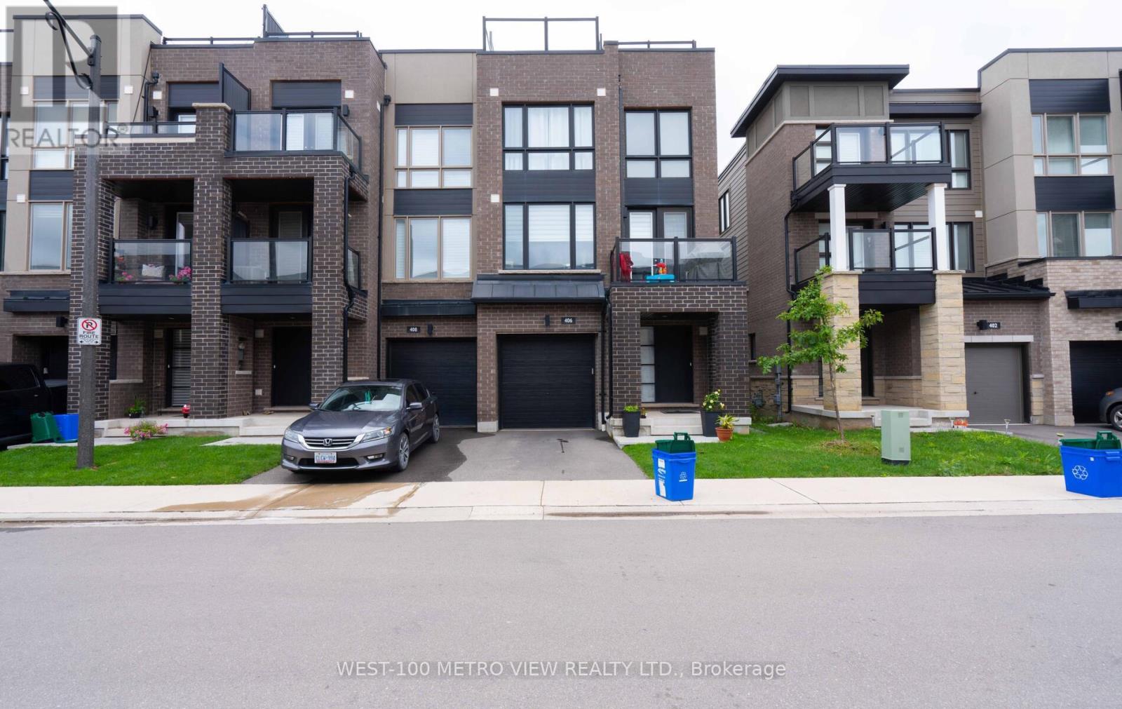 406 Athabasca Common, Oakville, ON L6H 0R5