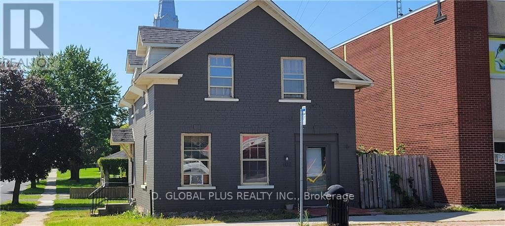 402 Pitt St, Cornwall, ON K6J 3R2