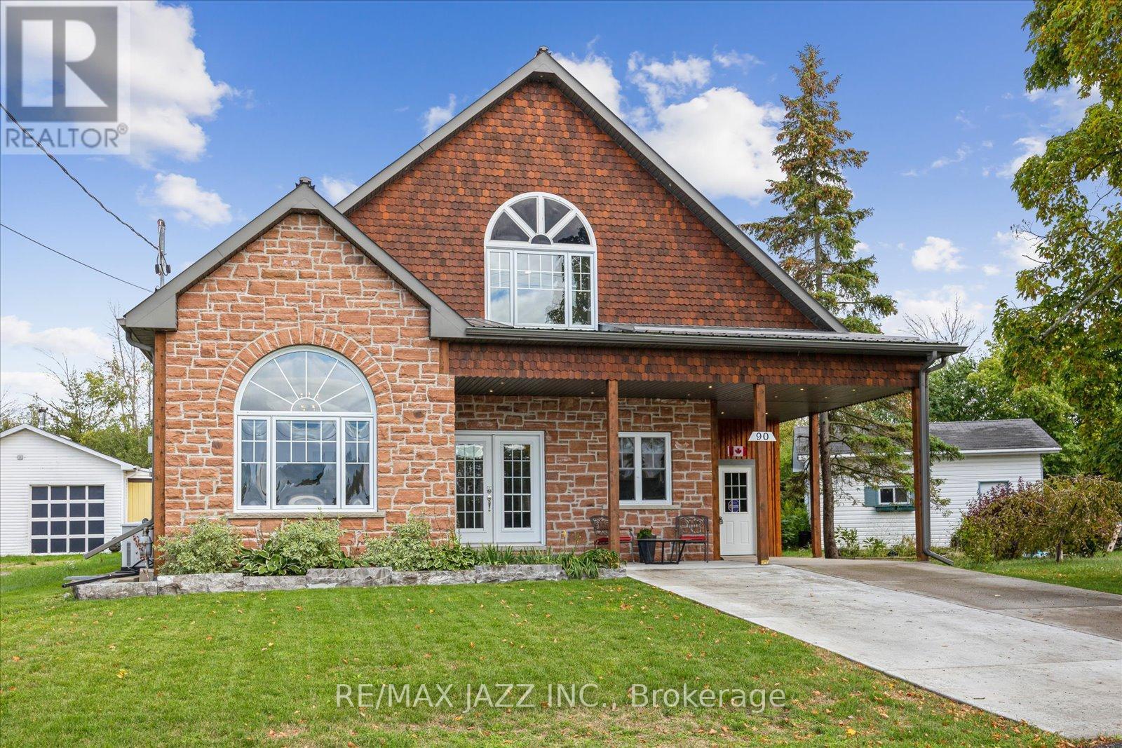 90 Homewood Ave, Trent Hills, ON K0L 1Y0