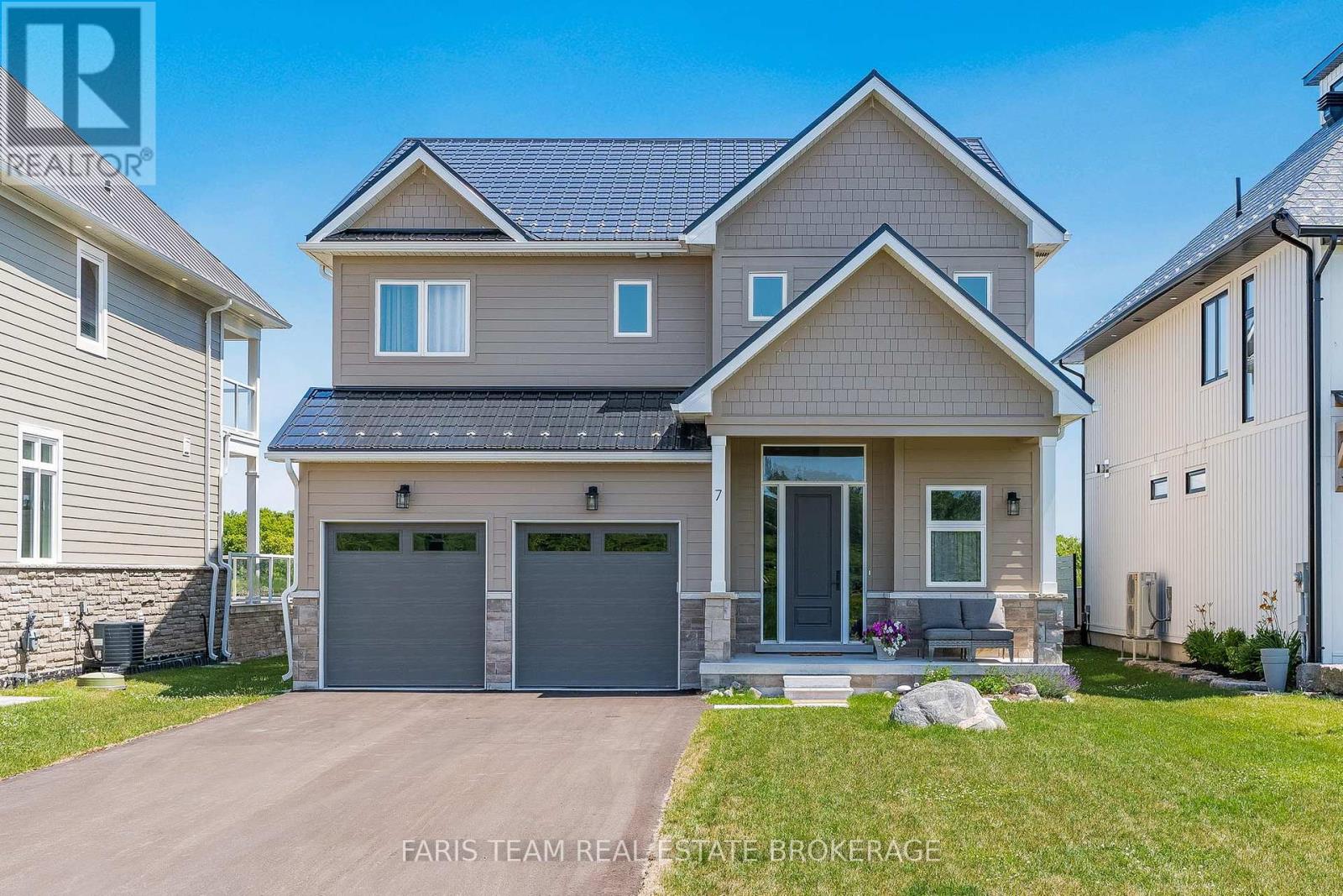 7 Dock Ln, Tay, ON L0K 1R0