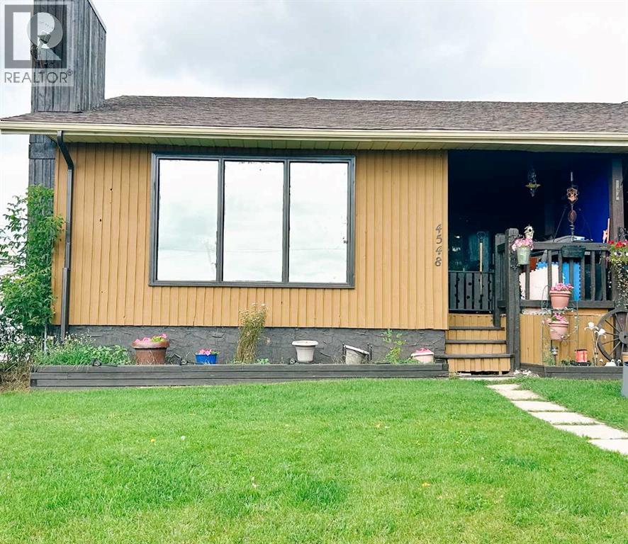 46 Avenue Unit 4548, Rocky Mountain House, AB T4T 1A2