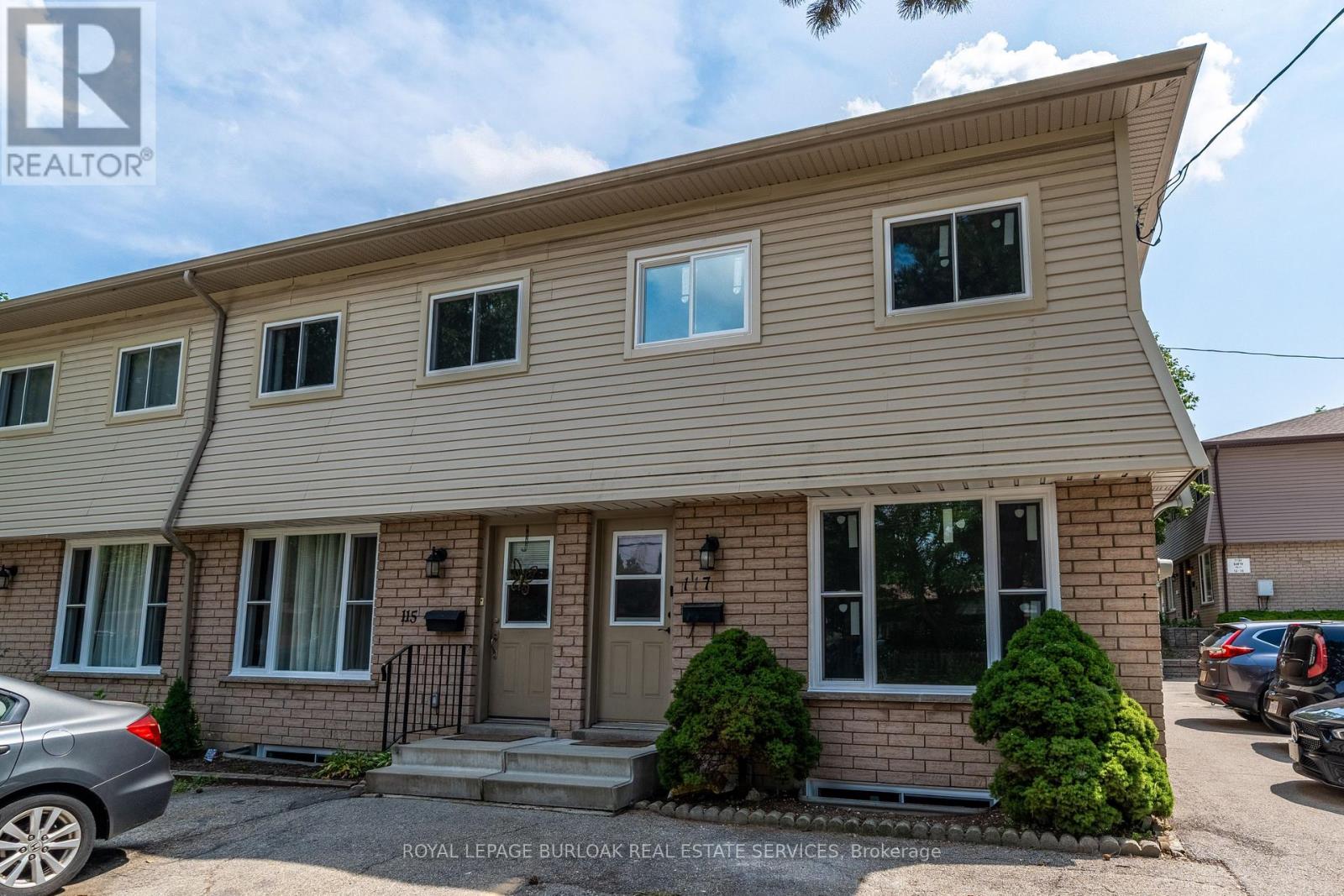 16 117 Bonaventure Dr, Hamilton, ON L9C 7C2