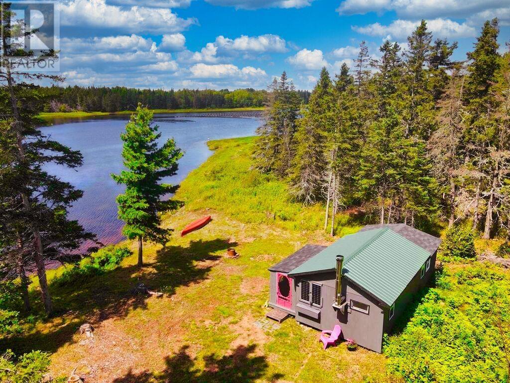669 Tory Rd, Foxley River, PE C0B 1J0