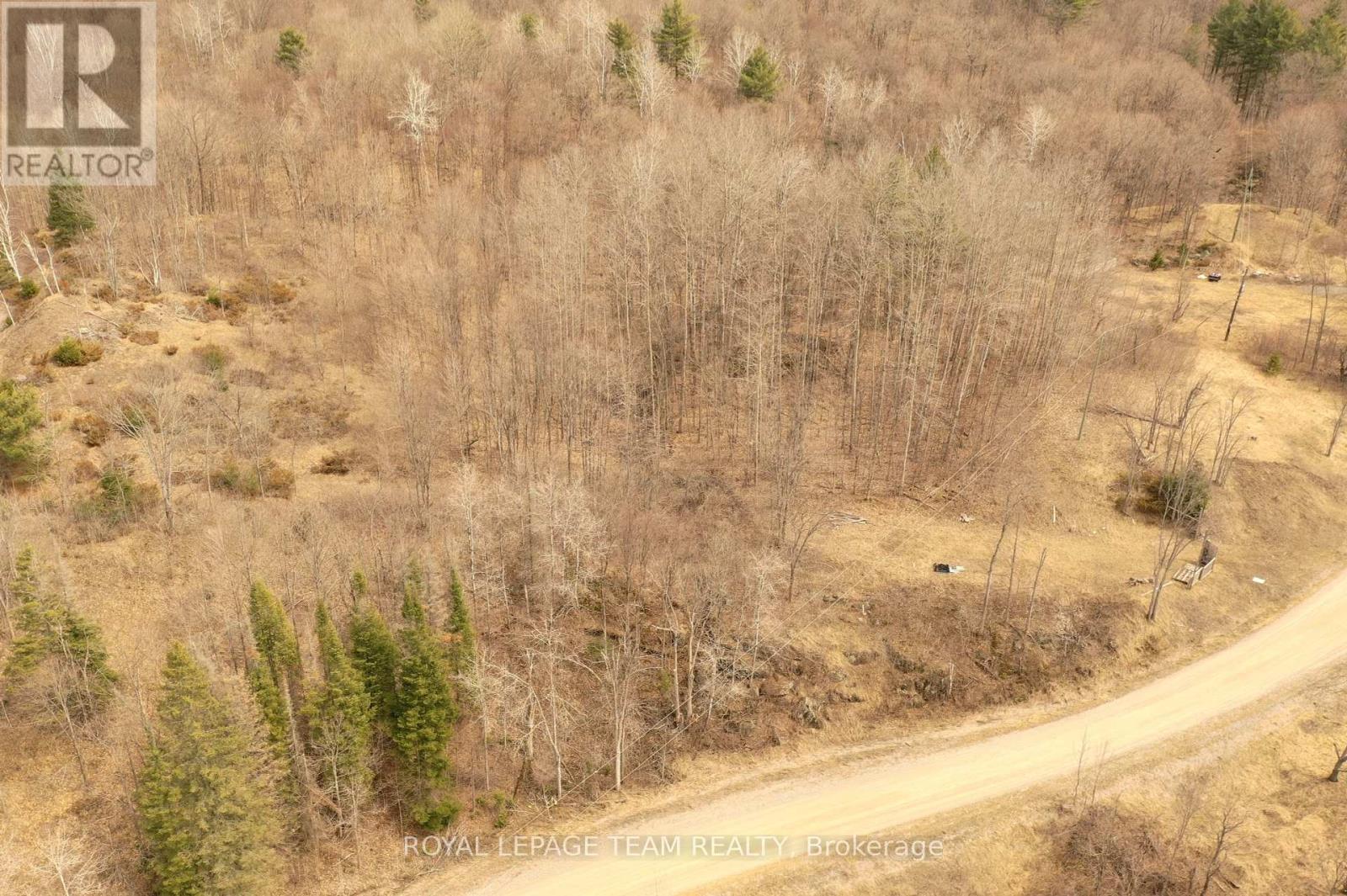 1231 Shiner Rd, North Frontenac, ON K0H 2C0