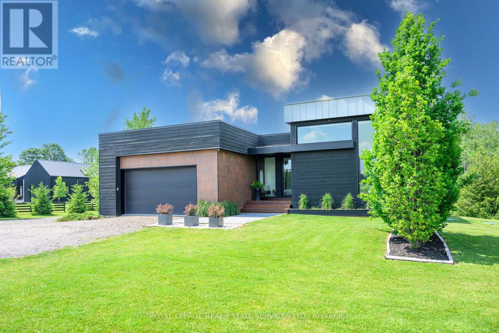 5542 Winston Churchill Blvd, Erin, ON N0B 1T0