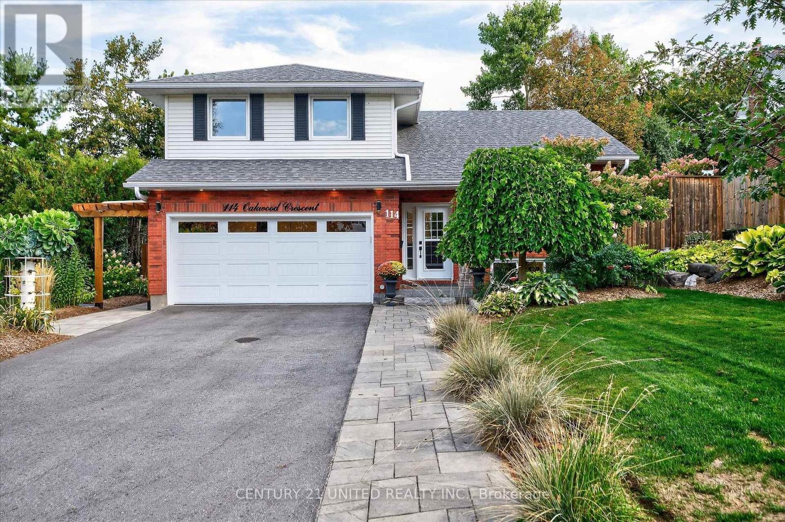 114 Oakwood Crescent Ward 2, Peterborough, ON K9J 1N3