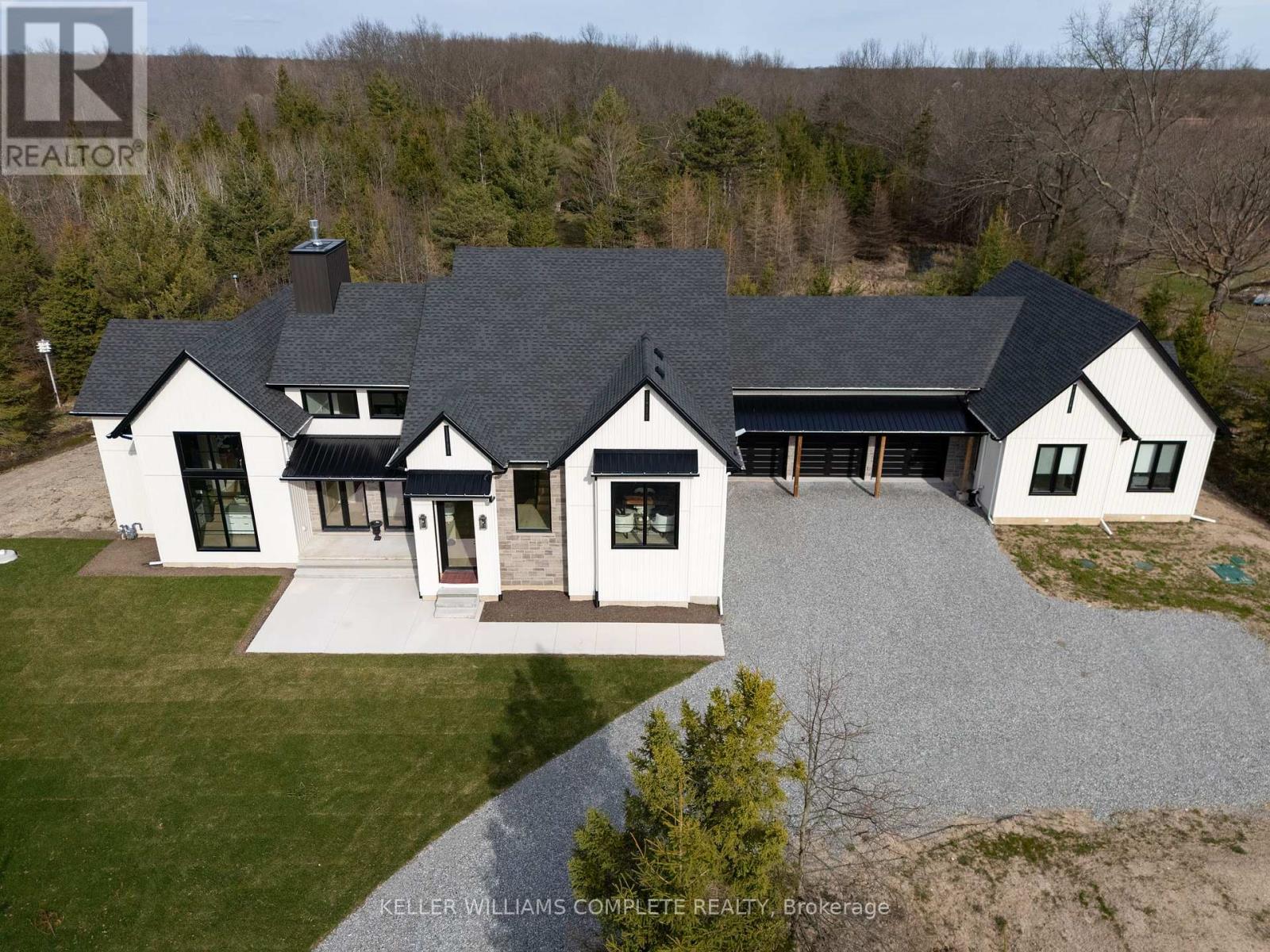 3901 White Rd, Port Colborne, ON L3K 5V5