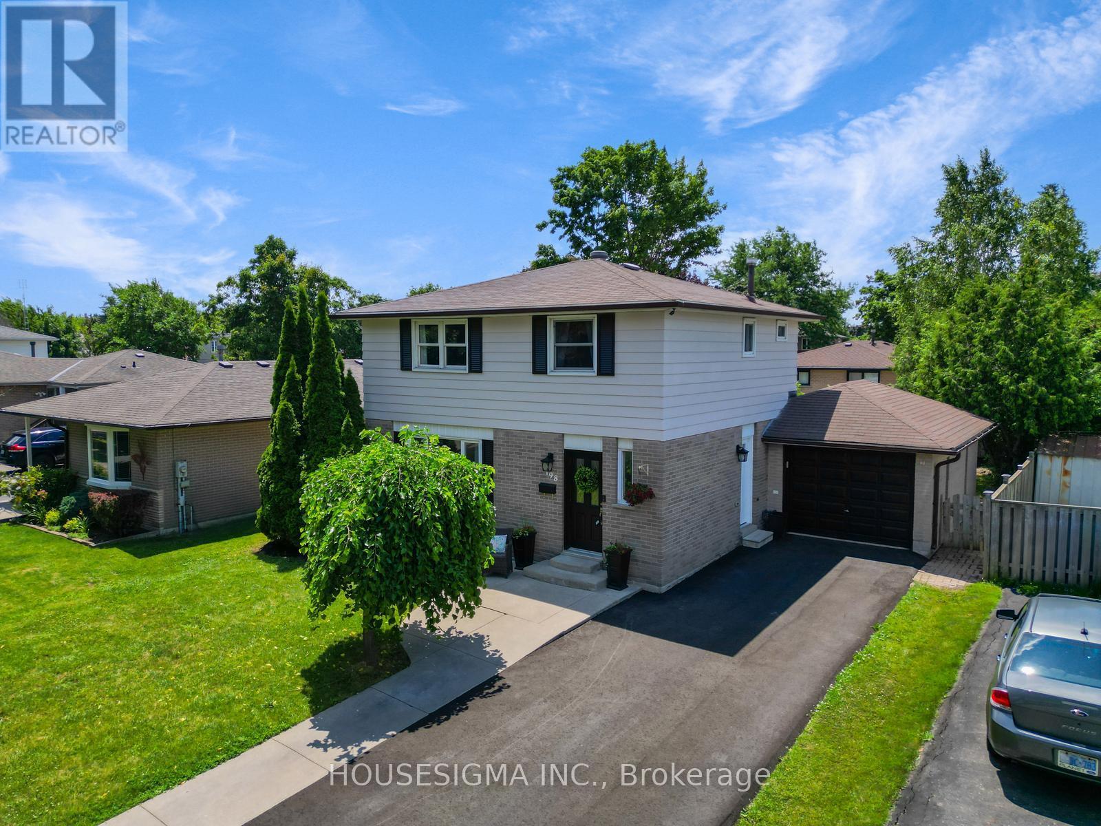 198 Archdekin Dr, Brampton, ON L6V 1Z1