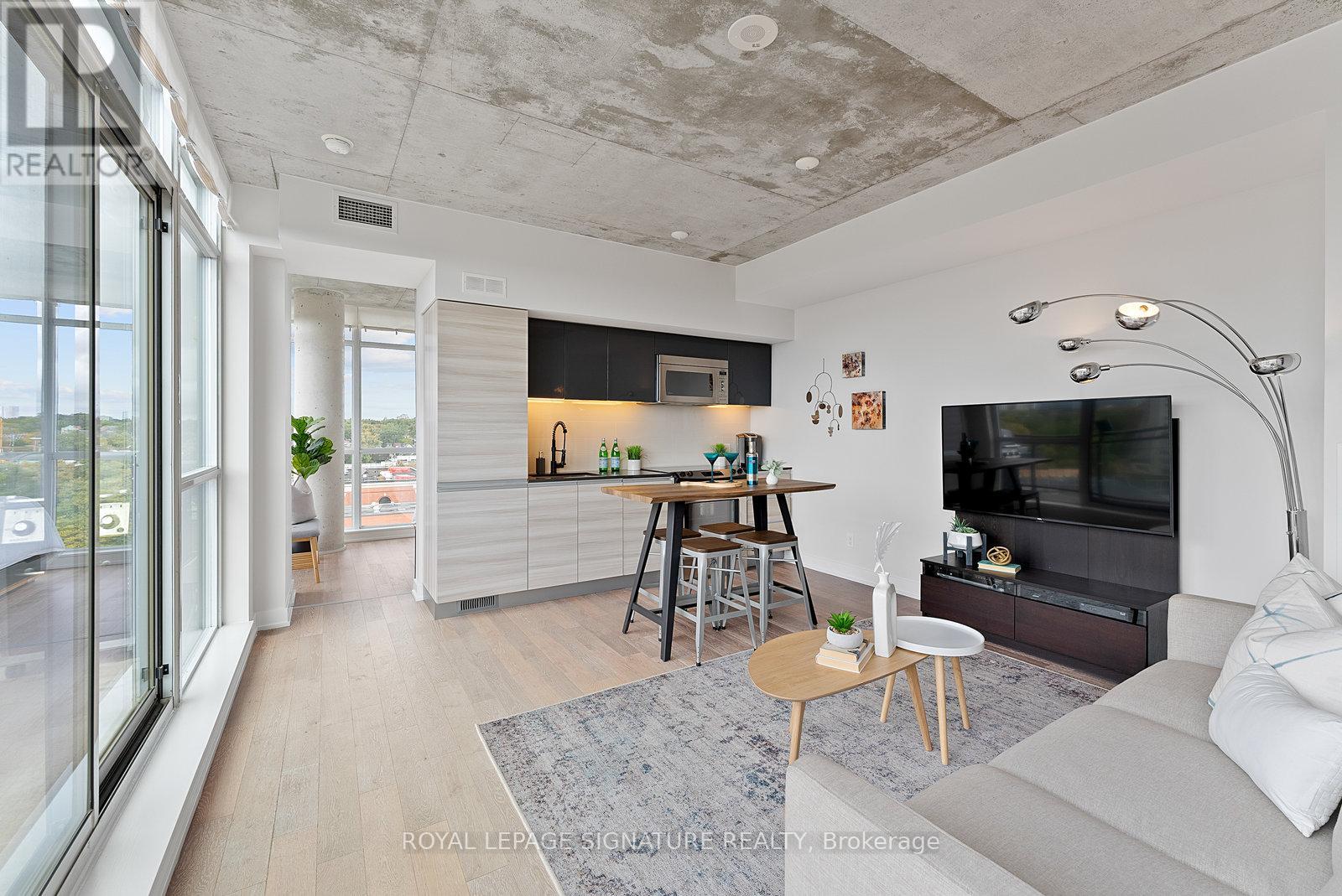 1021 1190 Dundas St E, Toronto, ON M4M 1S2