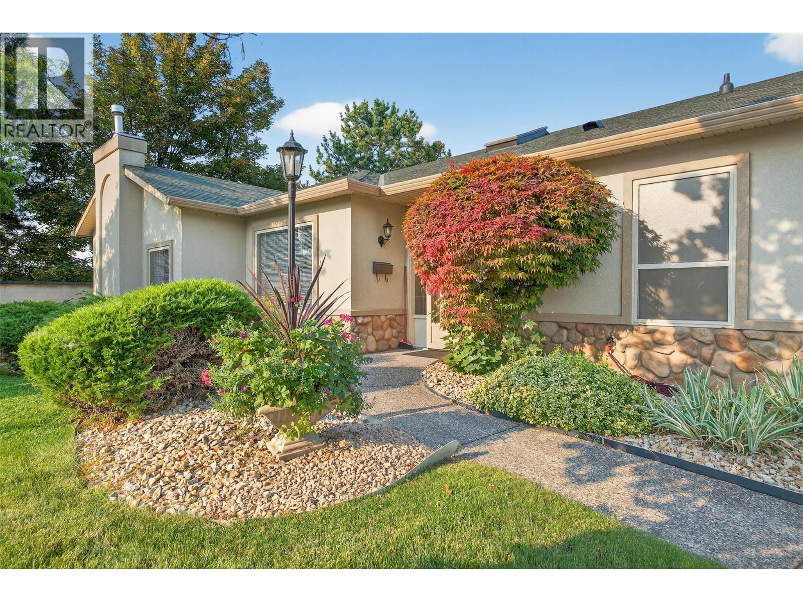 2330 Butt Road Unit 407, West Kelowna, BC V4T 2L3