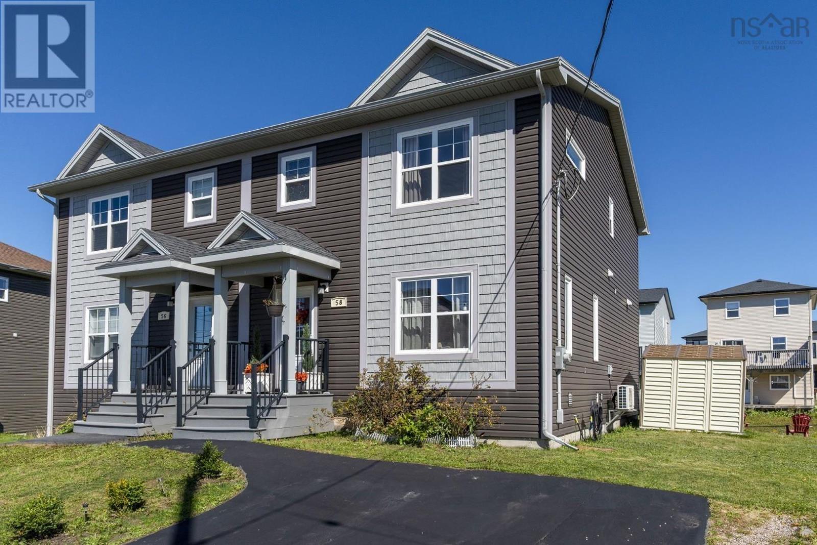 58 Onyx Cres, Halifax, NS B3P 0H6