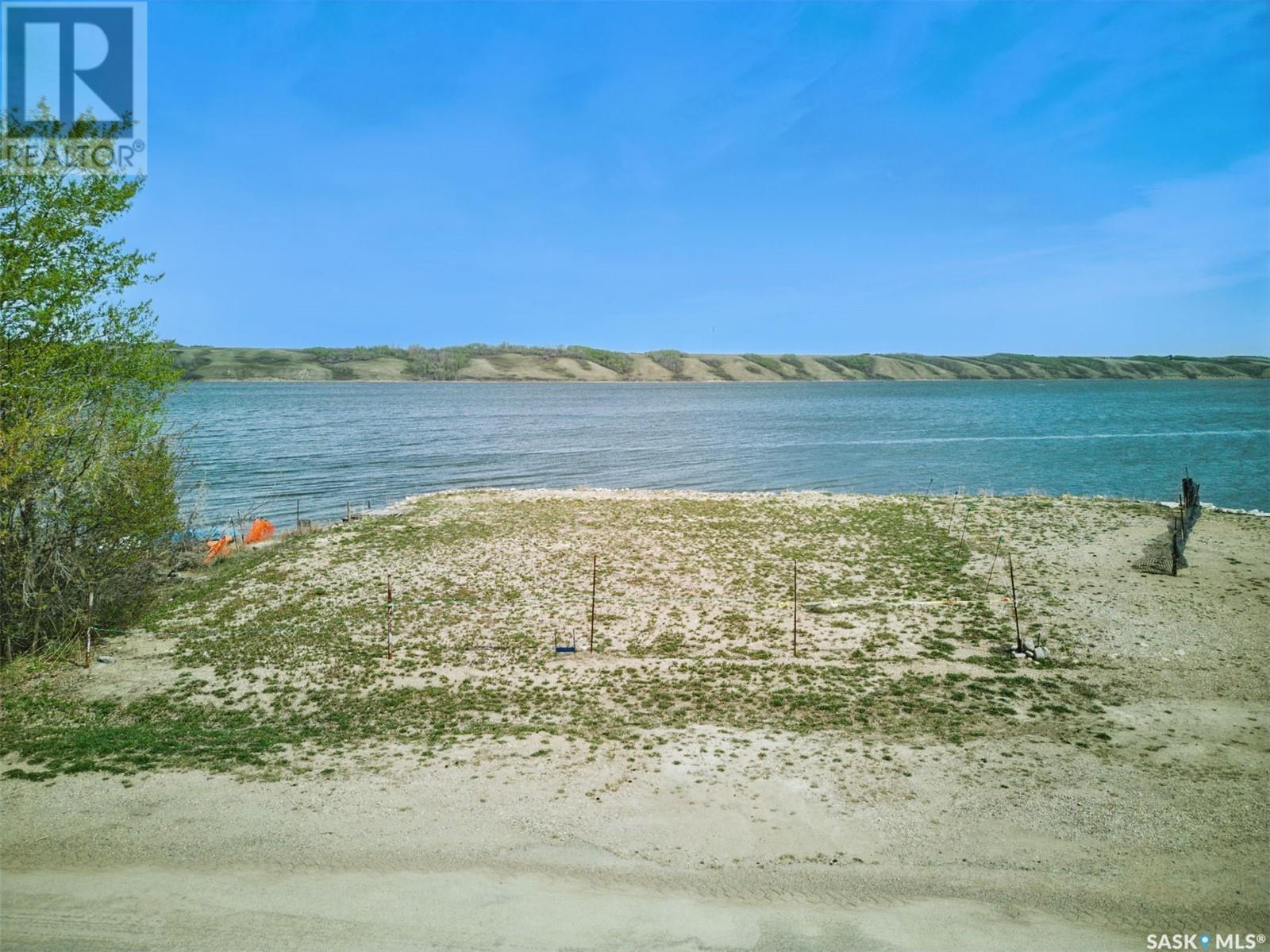 100 Maclachlan Ave, Manitou Beach, SK S0K 4T1