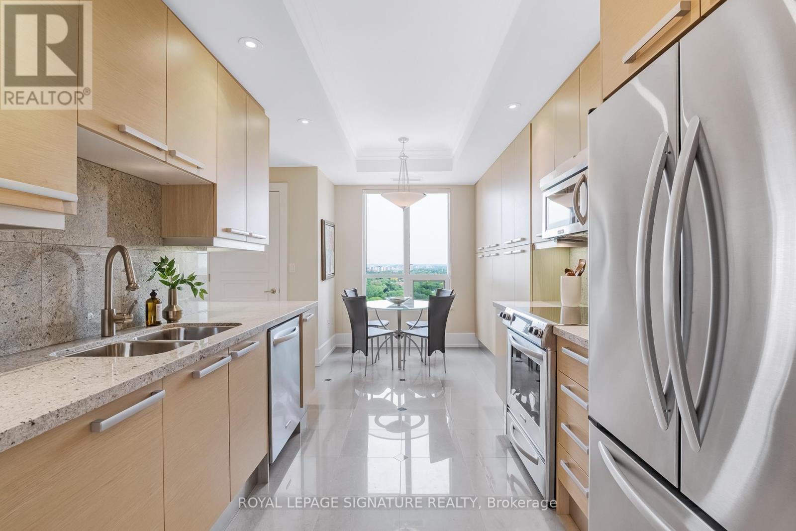 1704 662 Sheppard Ave E, Toronto, ON M2K 3E6