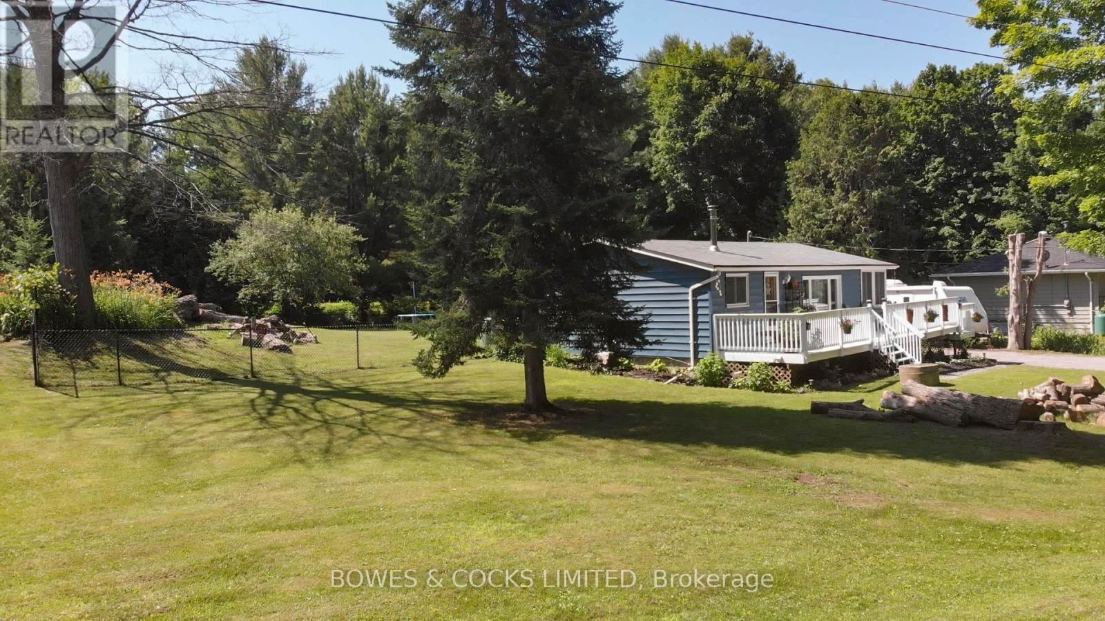 1545 Westview Cres, Selwyn, ON K0L 2H0