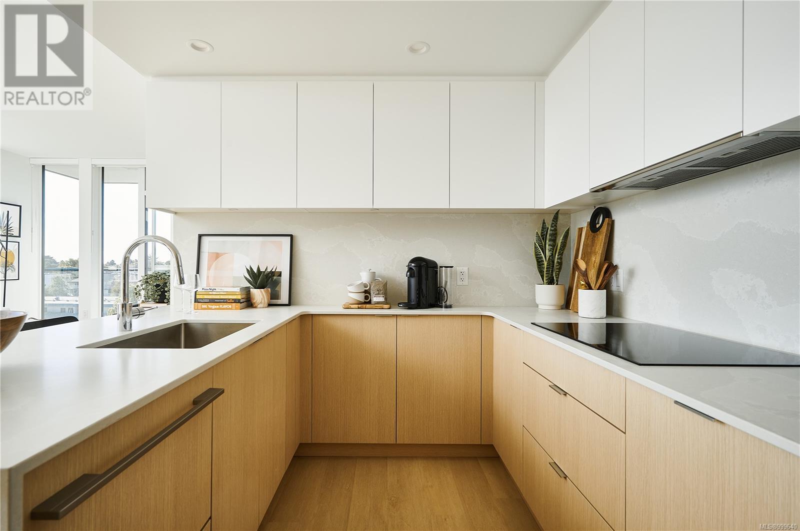 1100 Yates St Unit 408 St, Victoria, BC V8V 3M8