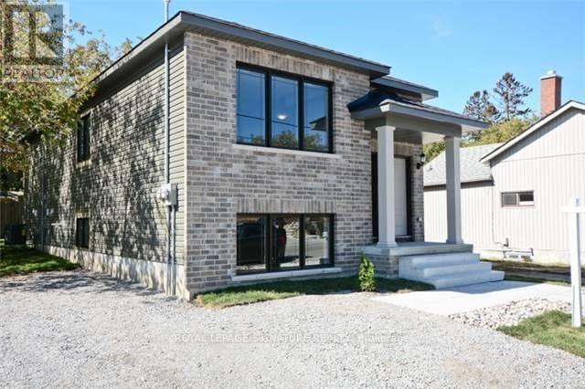 214 Celina St, Oshawa, ON L1H 4N6