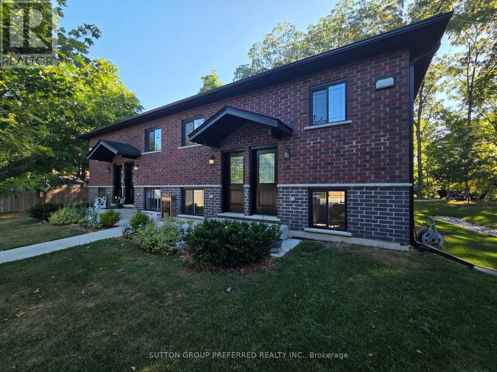 3 34 Bain St, Woodstock, ON N4S 5X8