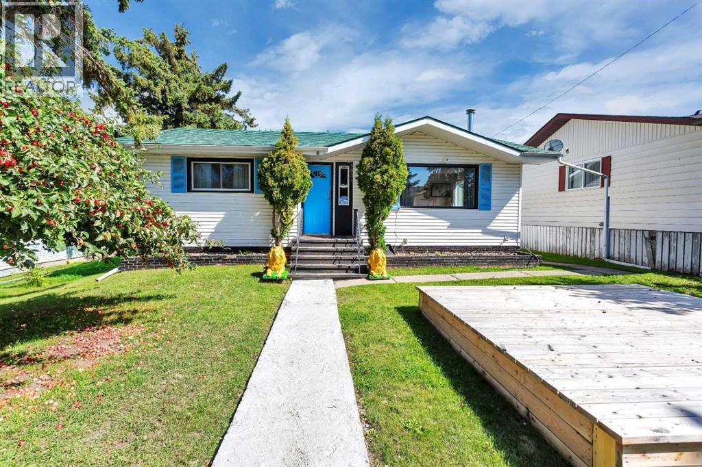 52 Street Unit 5031, Sylvan Lake, AB T4S 1E4