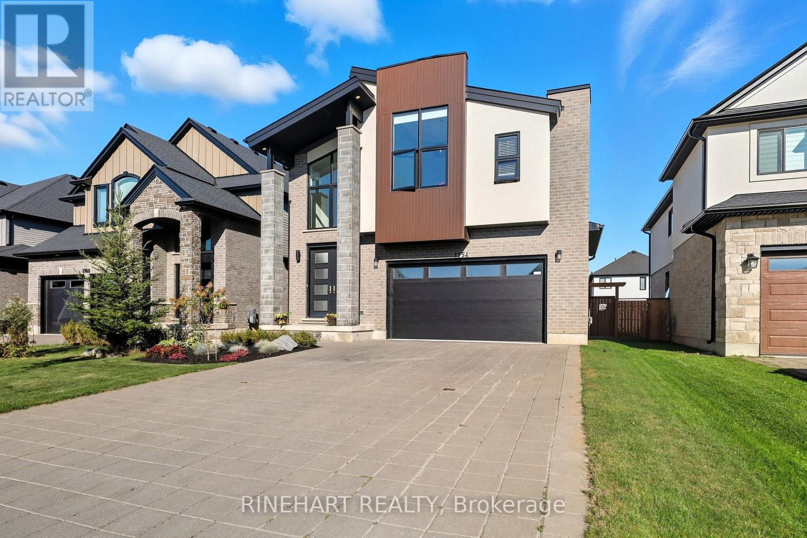 1754 Brayford Ave, London, ON N6K 0H4