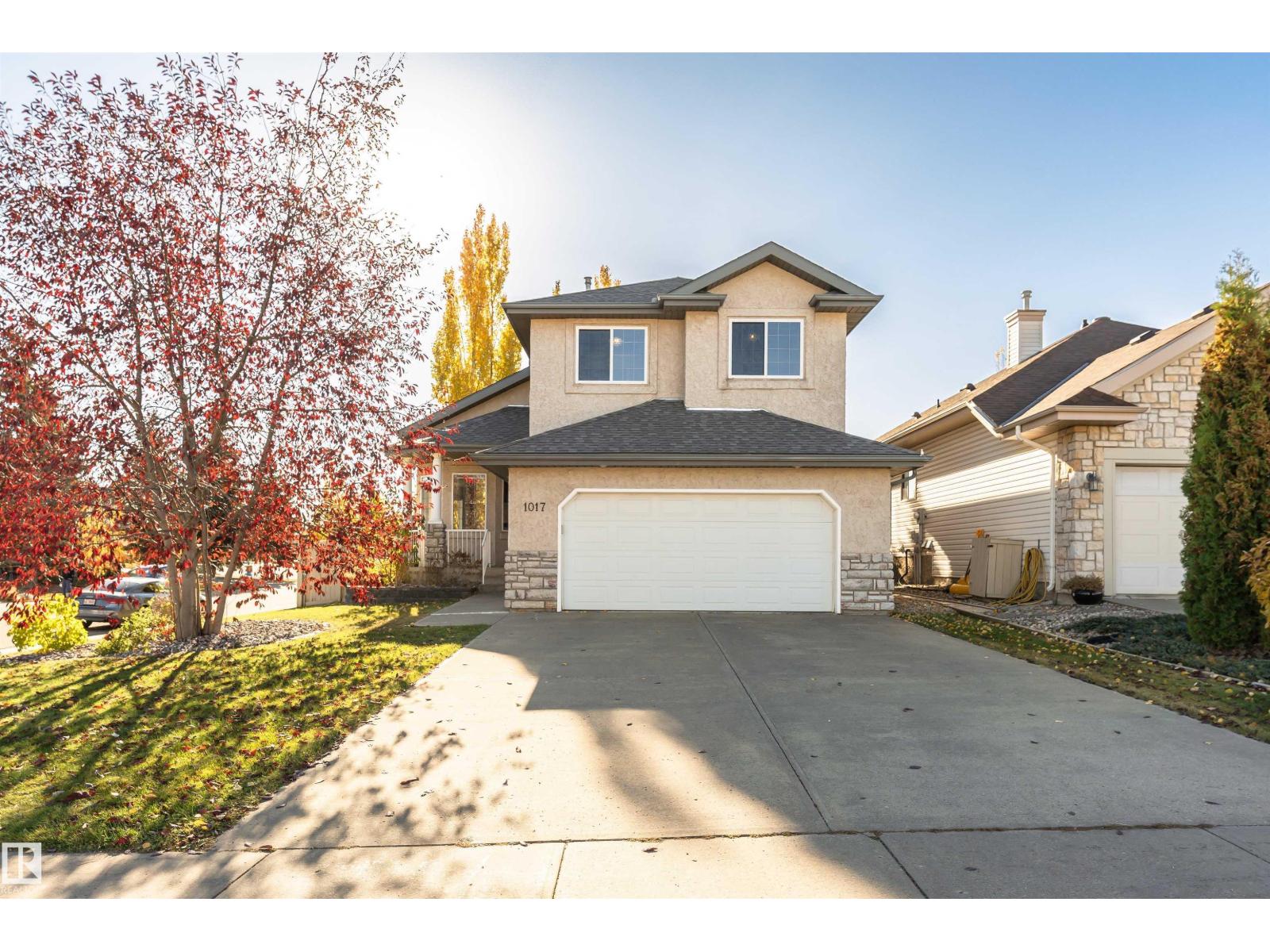 1017 Leger Bv NW, Edmonton, AB T6R 2T1