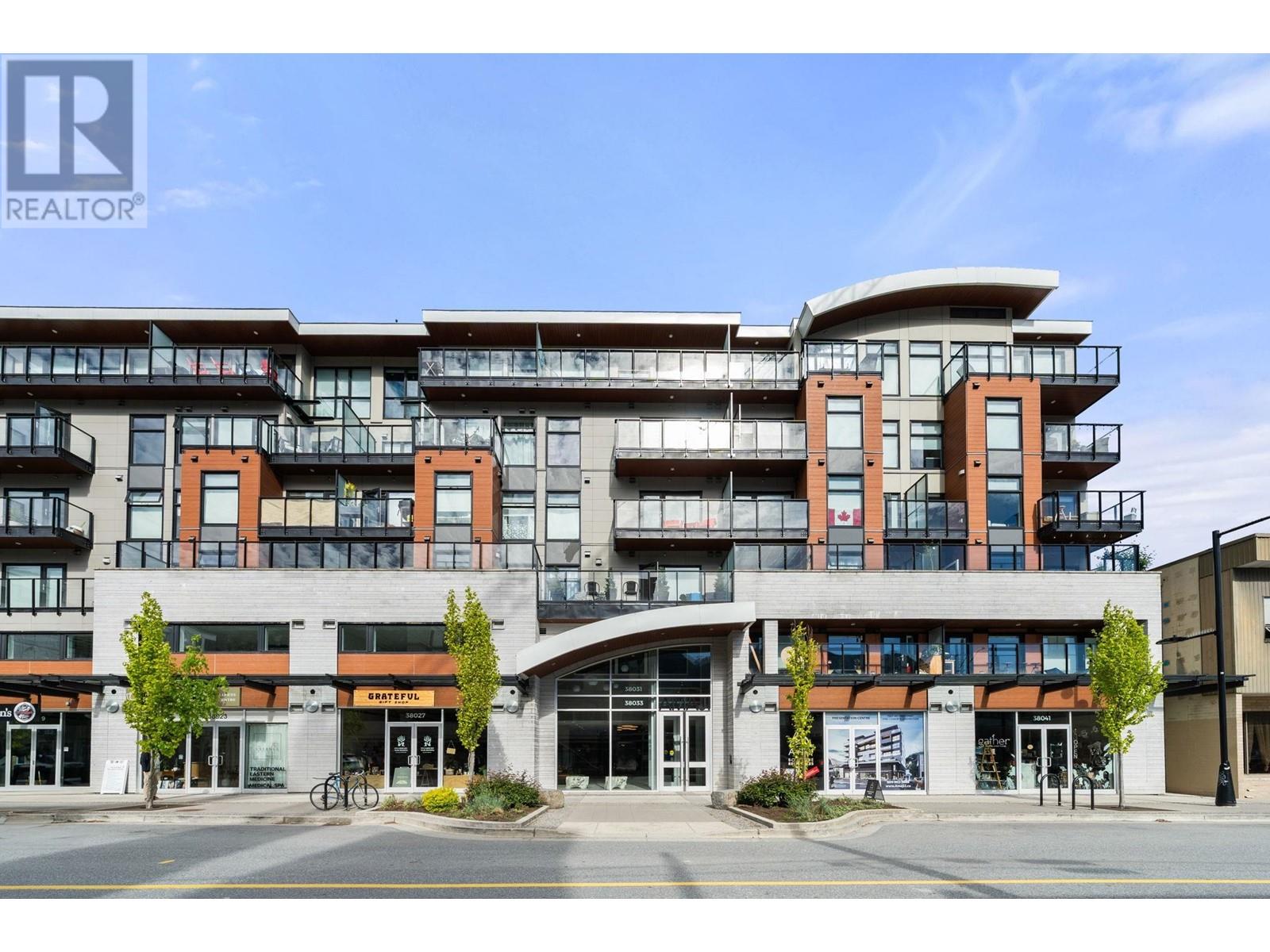 38033 Second Avenue Unit 411, Squamish, BC V8B 0C4