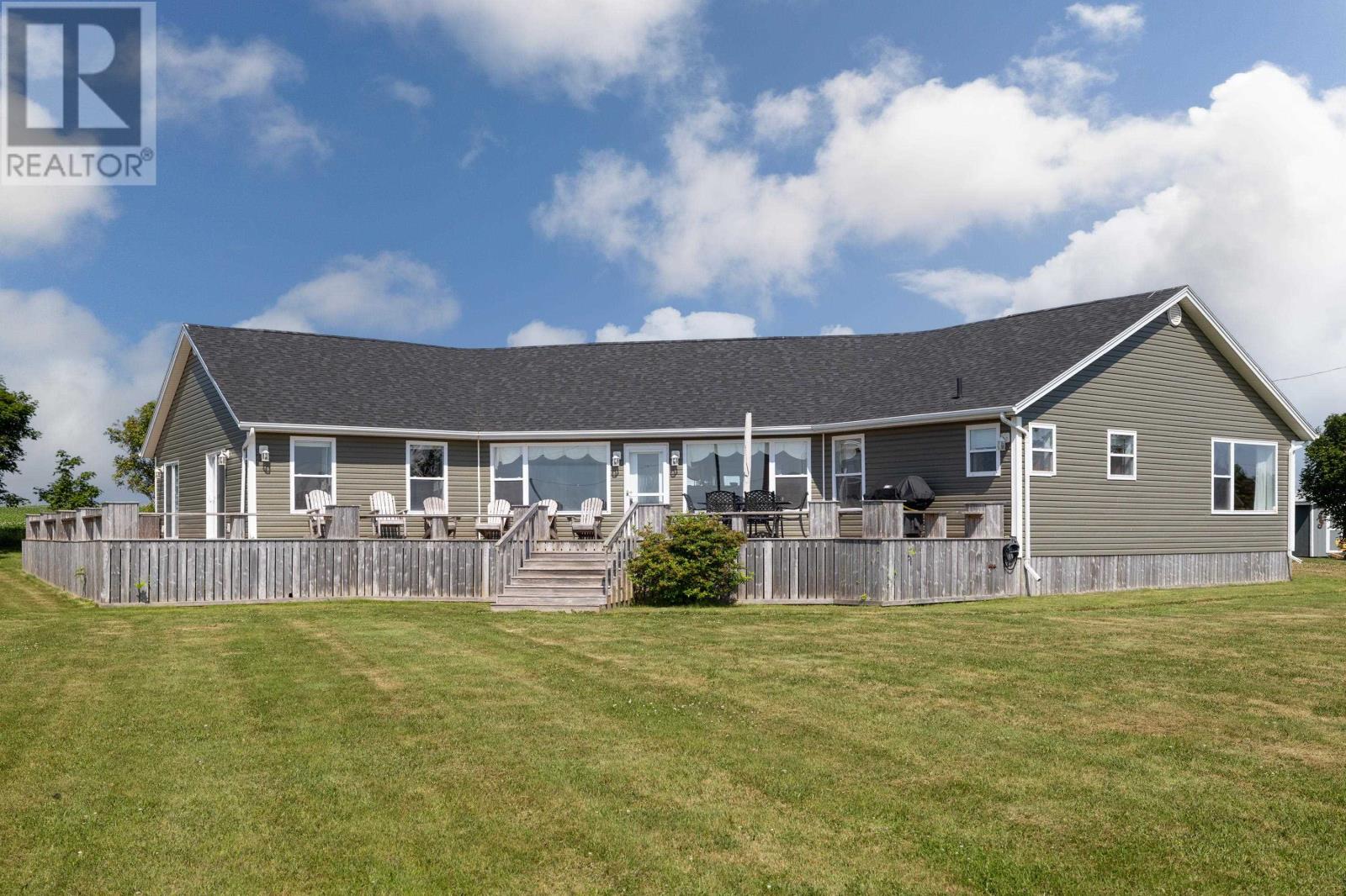 204 Cranberry Ln, Argyle Shore, PE C0A 1C0